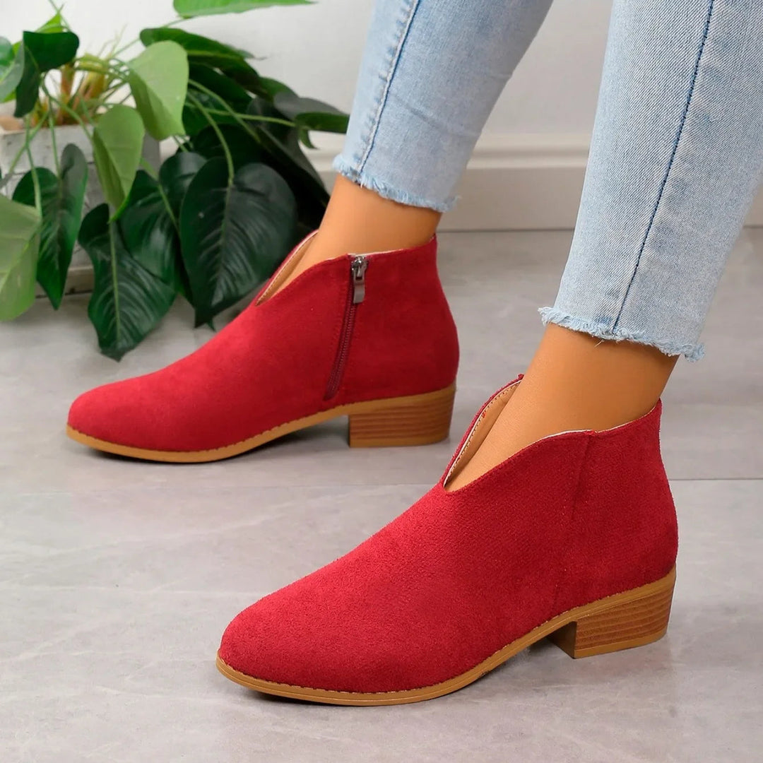 Elegantes botines de ante para mujer