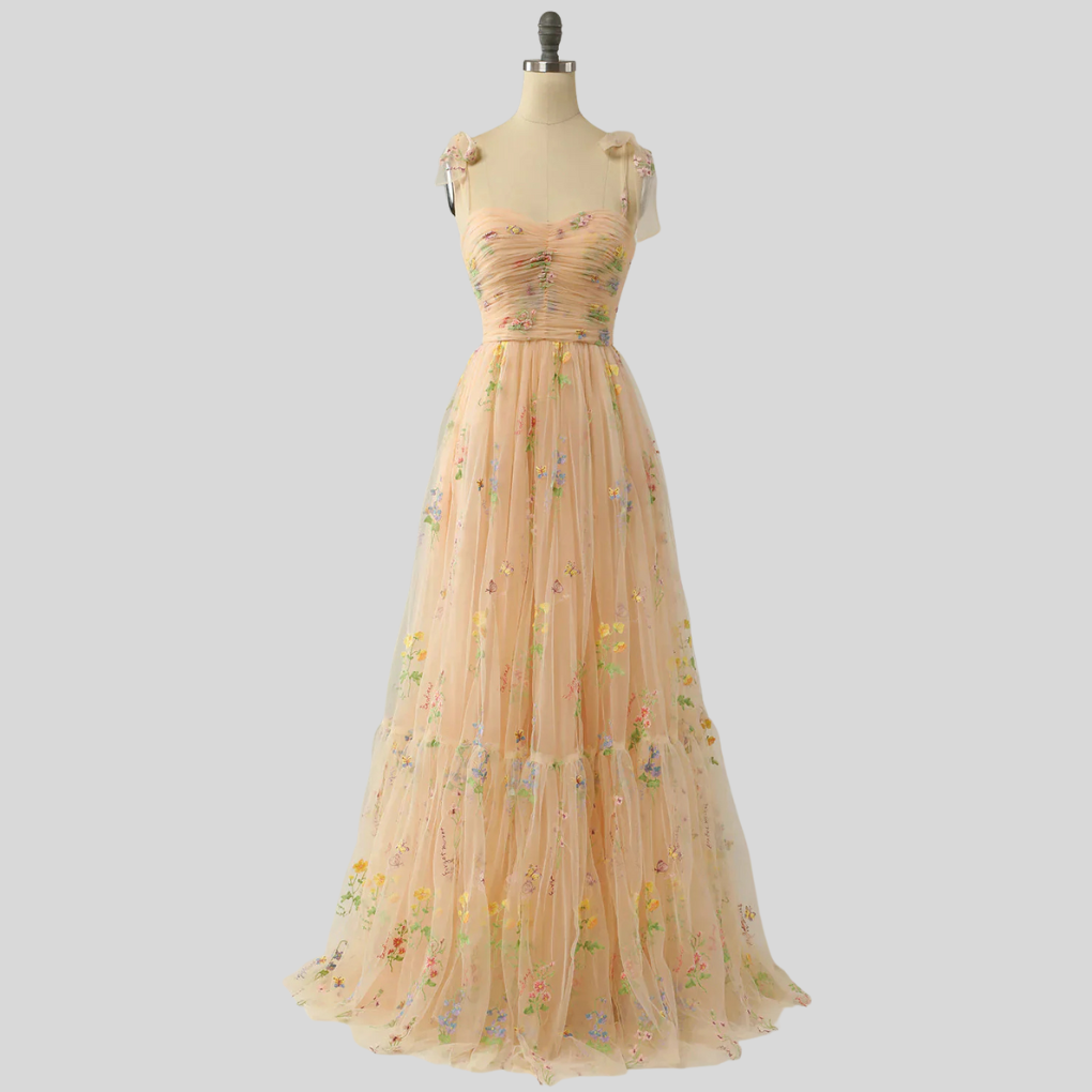 Vestido de Bola de Tul Bordado Elegante – Ropa de Noche de Declaración