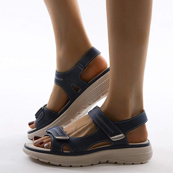 Sandalias de mujer con correas ajustables: elegantes y fiables