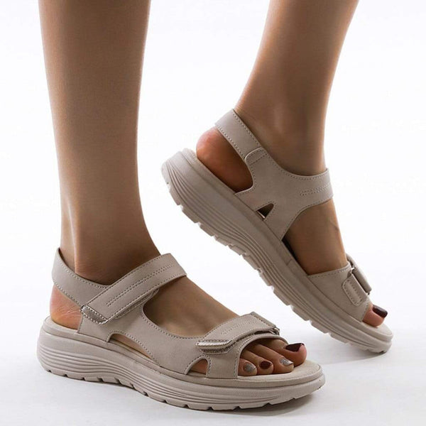 Sandalias de mujer con correas ajustables: elegantes y fiables
