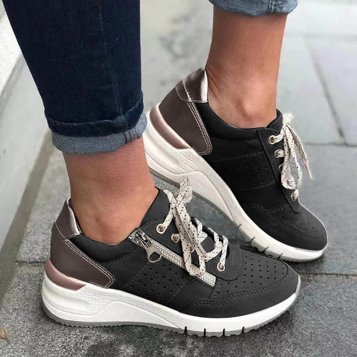 Zapatillas de mujer con suela gruesa a la última