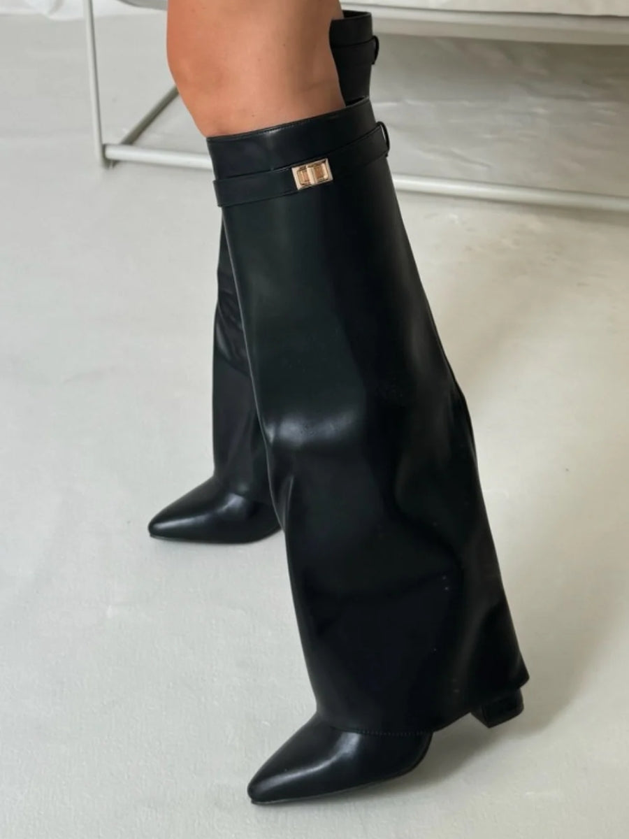 Botas de ante hasta la rodilla con tacón