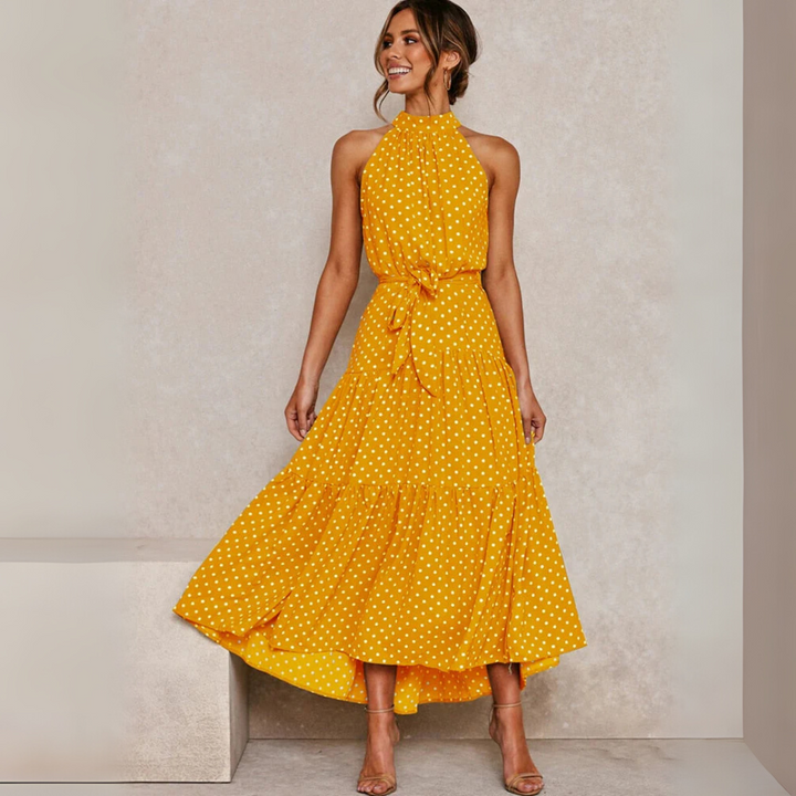 Vestido midi ajustado y acampanado con lunares