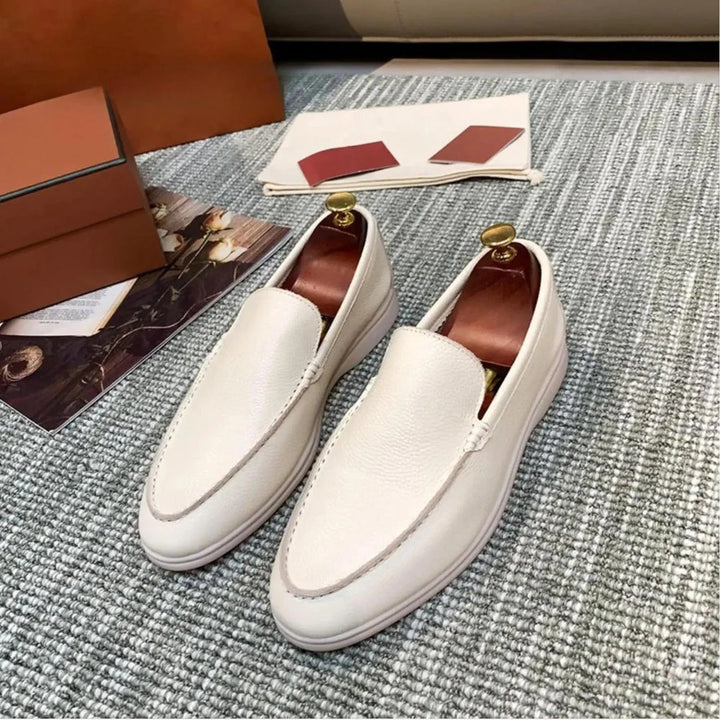 Mocasines Damas y Caballeros – Estilo Elegante Todo Terreno