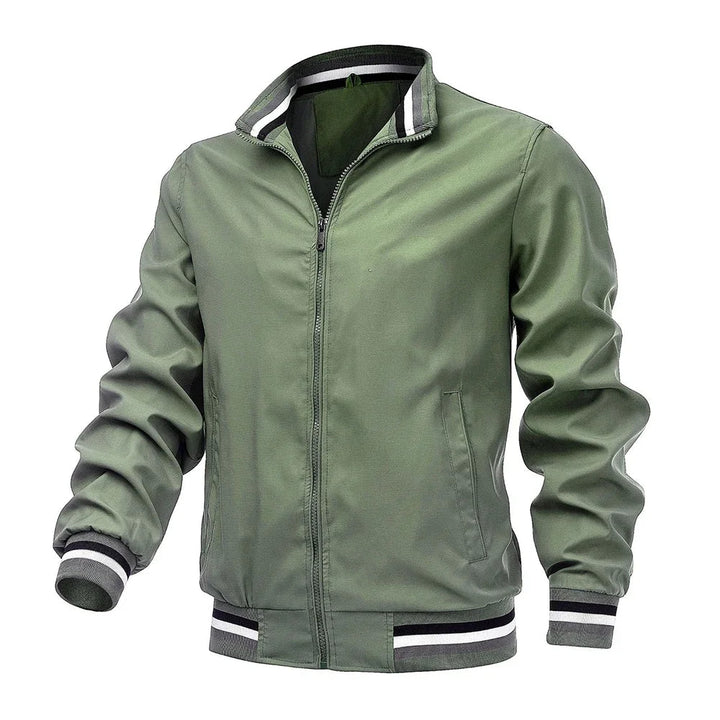 Chaqueta cortavientos ligera con cuello alto para hombre, vista lateral