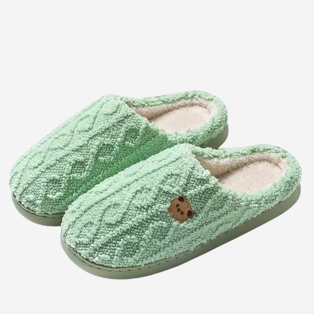 Cálidas zapatillas de felpa para mujer