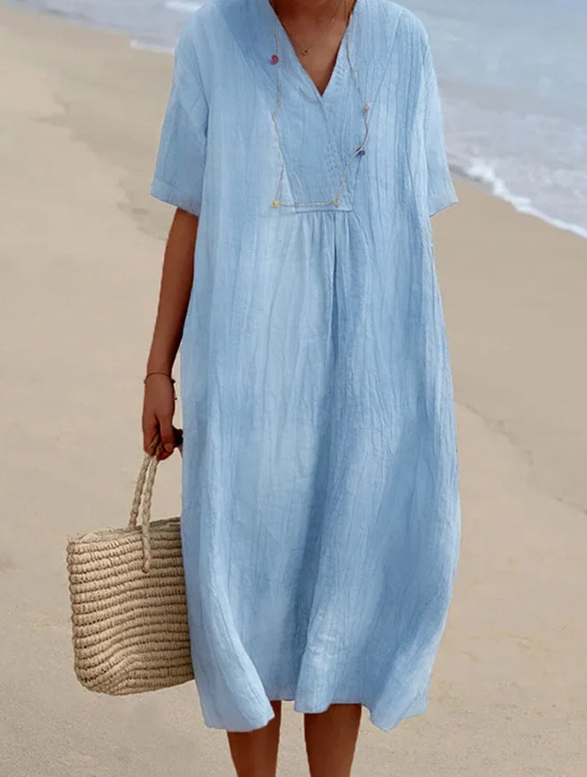Vestido de playa holgado con cuello en V y mangas cortas