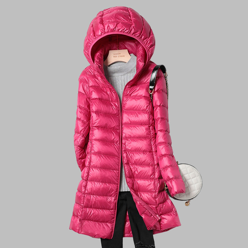 Chaqueta larga de plumón con capucha desmontable para mujer: mantente abrigada y a la moda durante toda la temporada