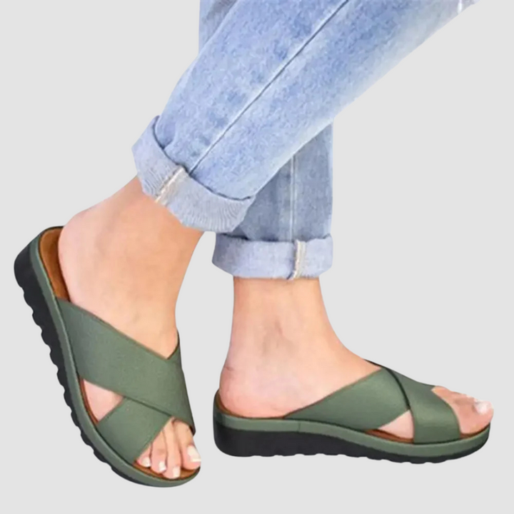 Cómodas sandalias de verano con plataforma