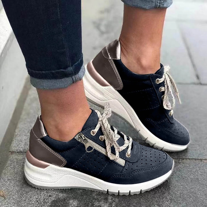 Zapatillas de mujer con suela gruesa a la última