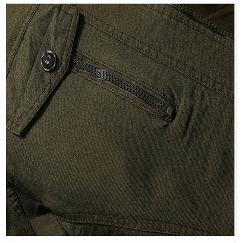 Chaqueta militar de entretiempo para hombre: estilo robusto y funcionalidad para el día a día