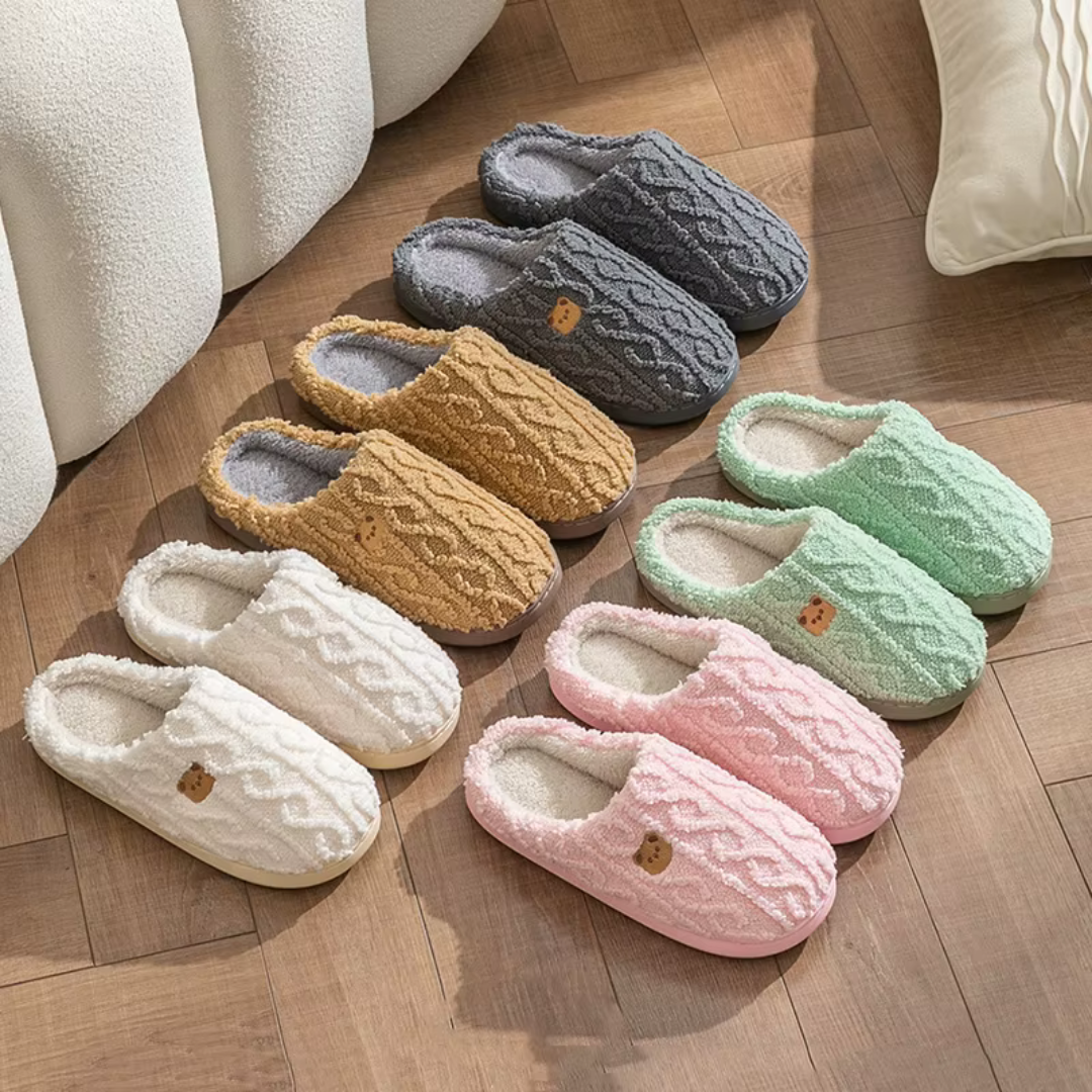 Cálidas zapatillas de felpa para mujer