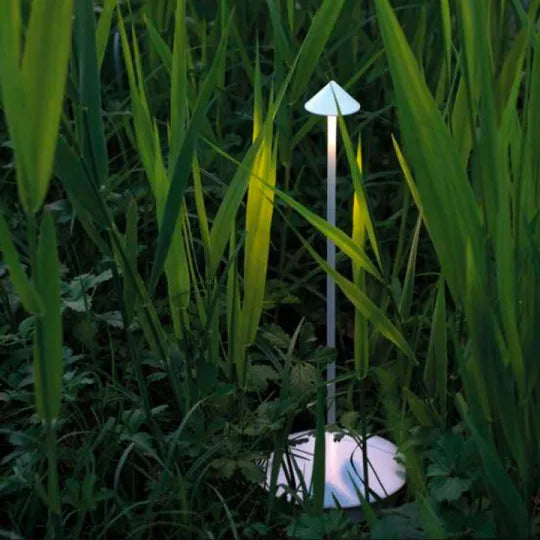 Luma – Lámpara de mesa LED inalámbrica, moderna y estilizada, para una iluminación elegante