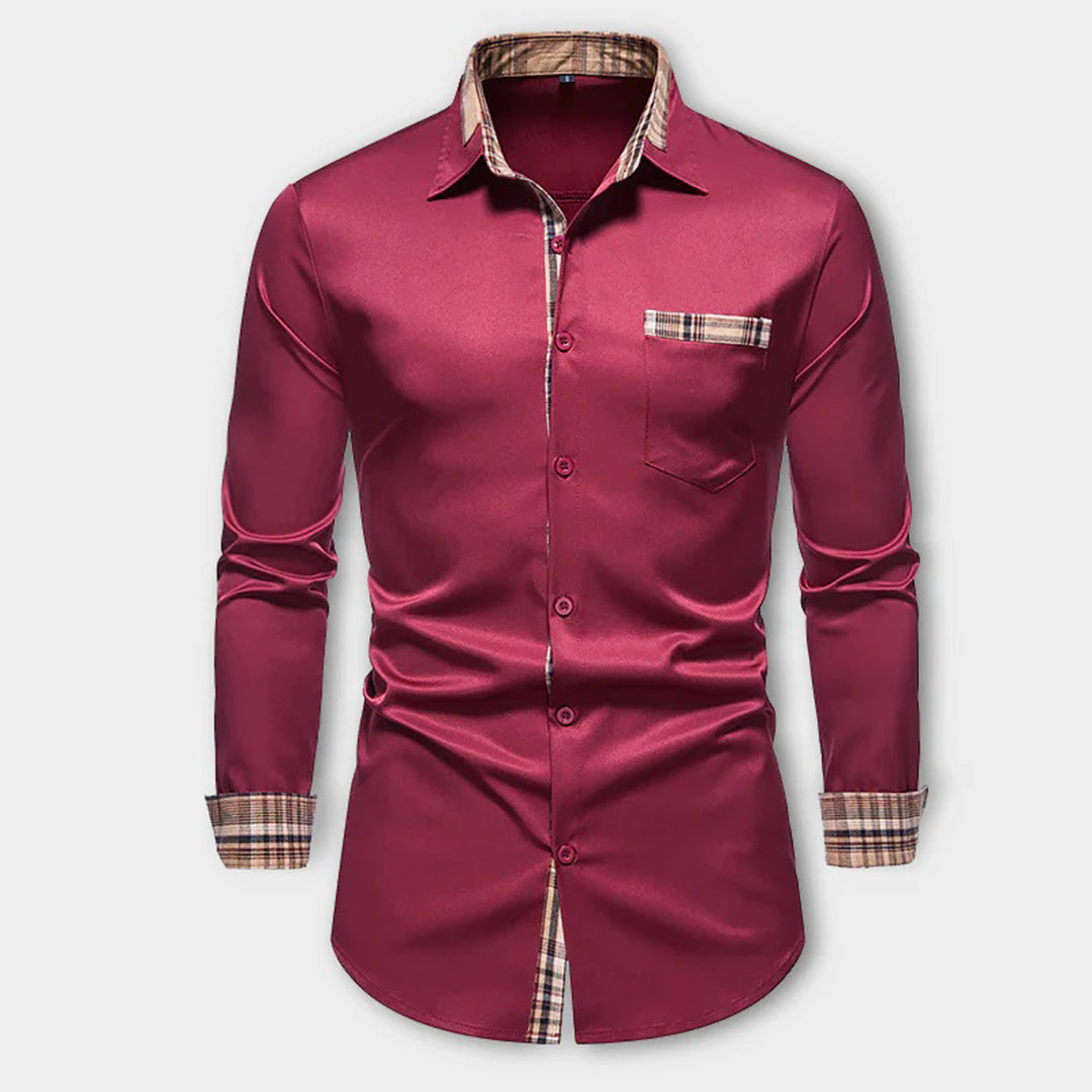 Camisa con detalles de cuadros refinados