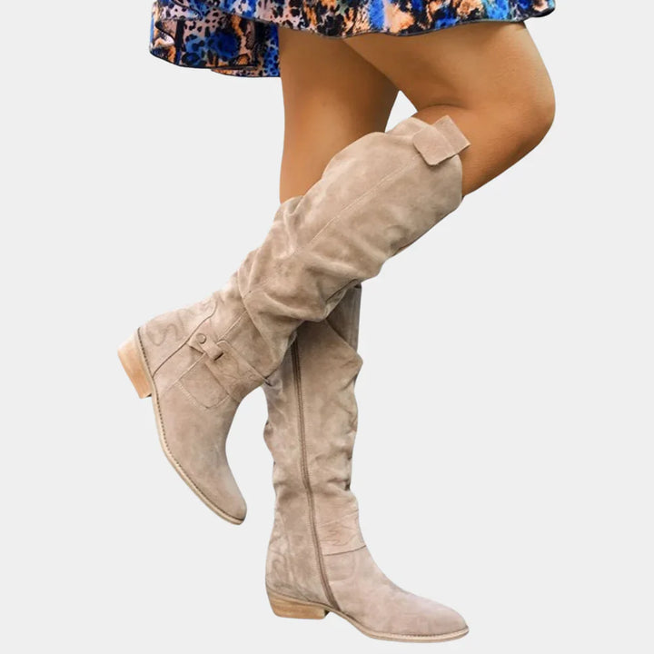Botas elegantes y informales para mujer