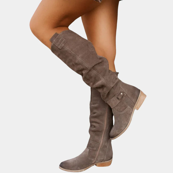 Botas elegantes y informales para mujer