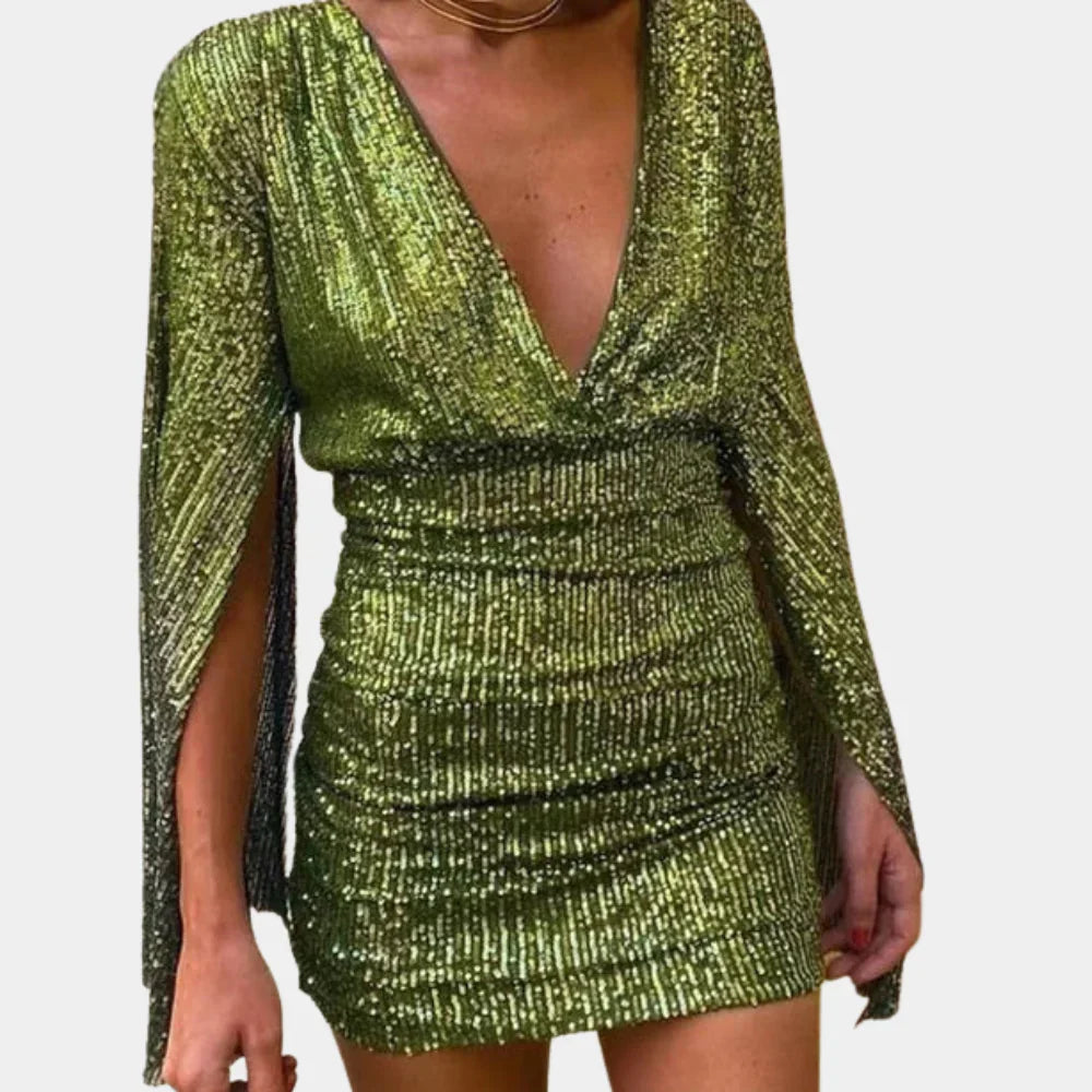 Vestido glamuroso con detalles brillantes