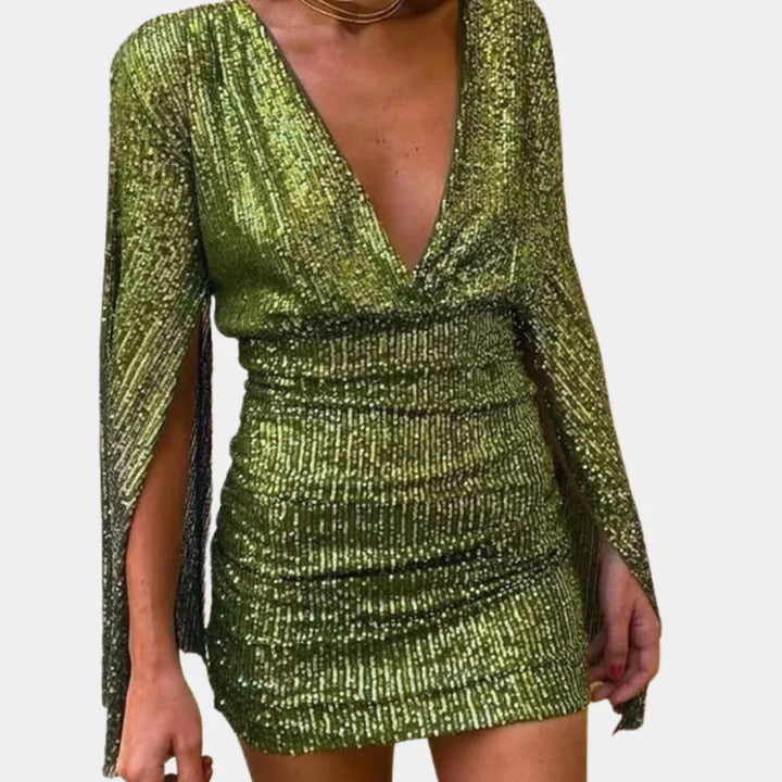 Vestido glamuroso con detalles brillantes