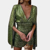 Vestido glamuroso con detalles brillantes