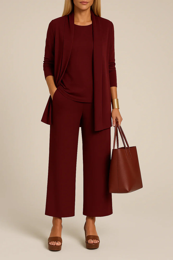 Mackenzie: traje de tres piezas elegante y refinado