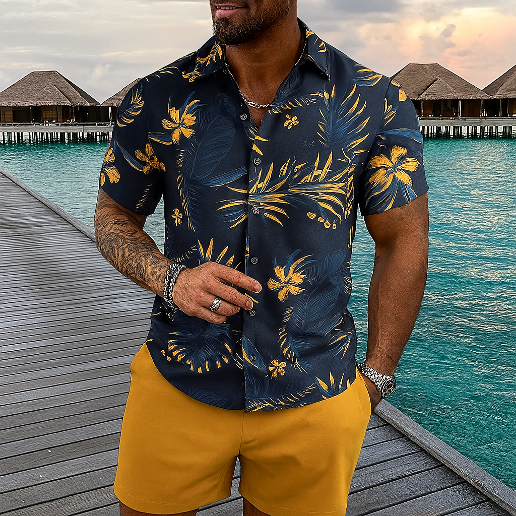 Conjunto de camisa y pantalón corto con estampado floral