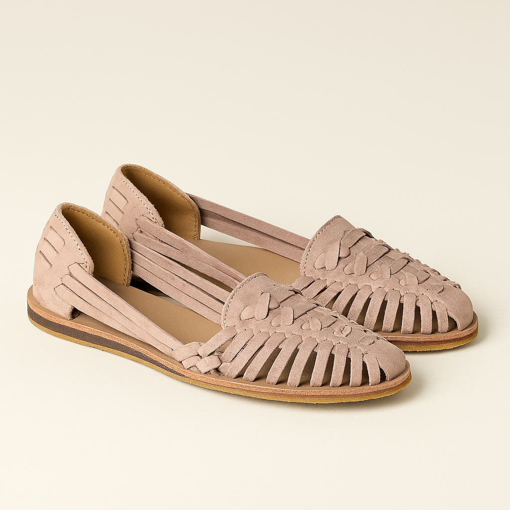 Sandalias de mujer con puntera cerrada y tiras traseras