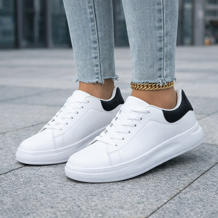 Zapatilla Plataforma Baja Minimalista