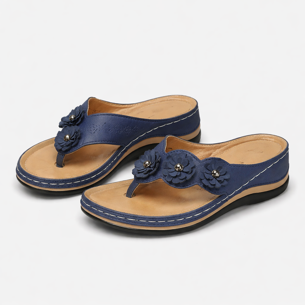 Sandal Con Cuña Con Detalle Floral
