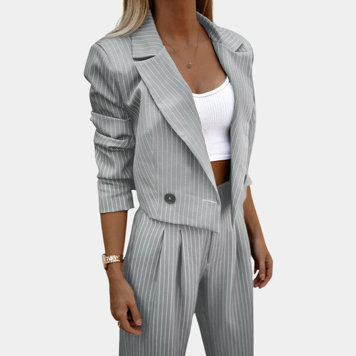 Elegante conjunto de dos piezas para mujer: estilo desenfadado y comodidad
