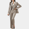 Traje de tres piezas para mujer
