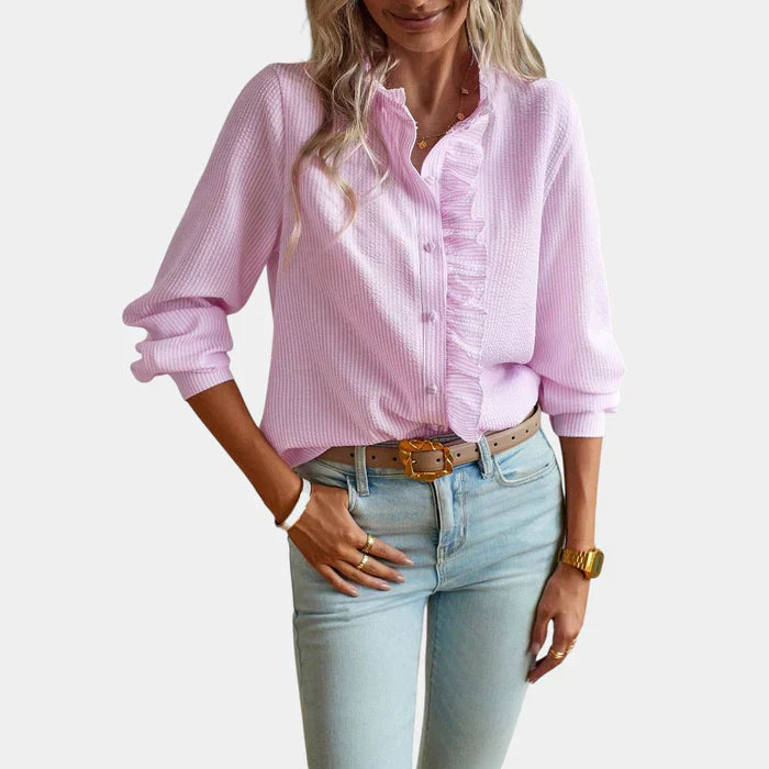 Blusa de mujer a rayas con volantes y elegante cierre de botones