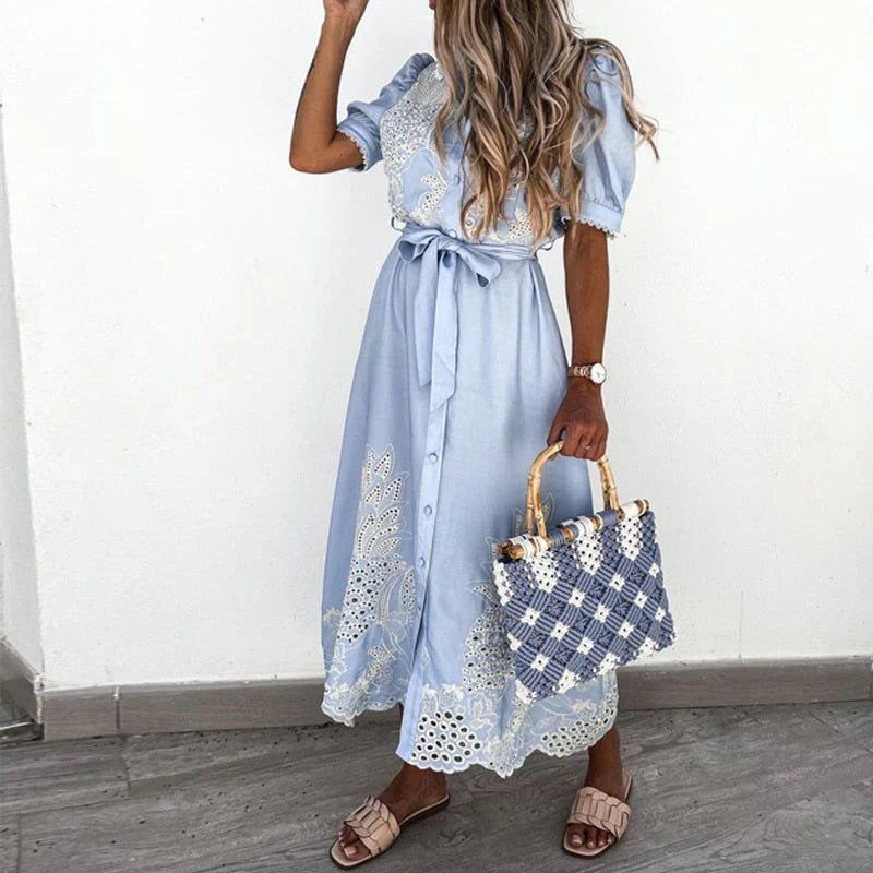 Vestido Bordado Azul para Mujeres con Detalles Elegantes