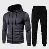 PowerTrack: chándal elegante para hombre que combina comodidad y rendimiento