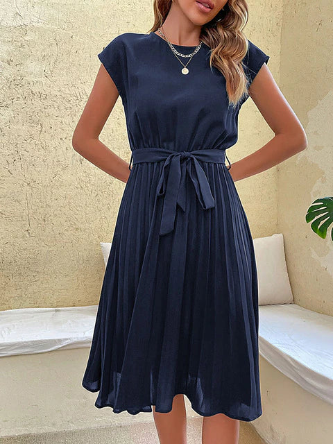 Vestido Mini Plisado de Manga Corta
