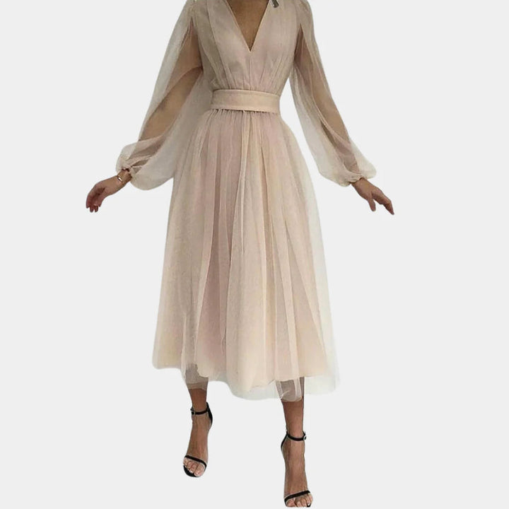 Vestido midi con detalles de encaje vintage