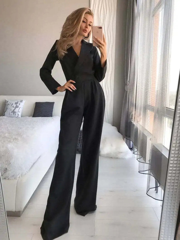 Elegante mono de manga larga para un look sofisticado