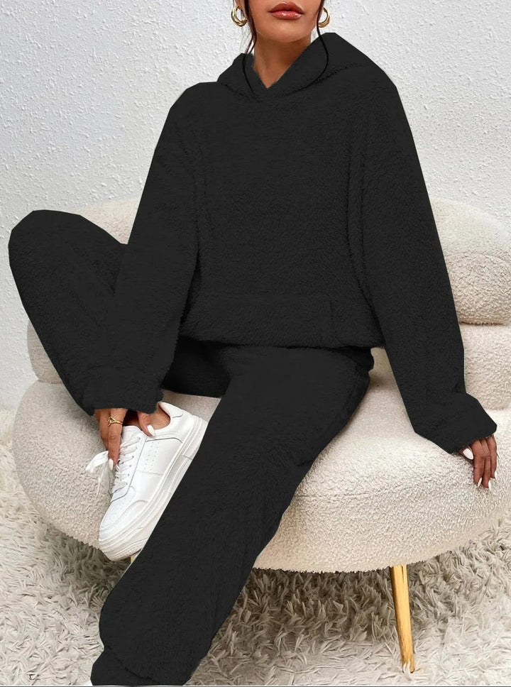 Pijama de felpa con capucha ultracómodo: elegancia acogedora para momentos de relax