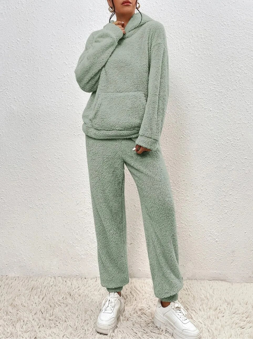 Pijama de felpa con capucha ultracómodo: elegancia acogedora para momentos de relax