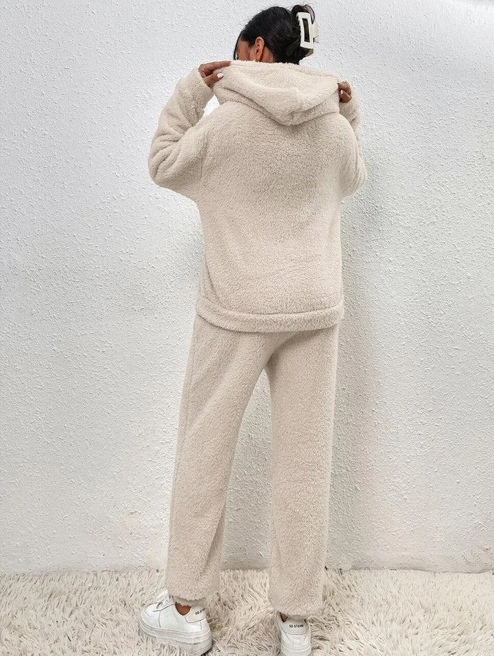 Pijama de felpa con capucha ultracómodo: elegancia acogedora para momentos de relax