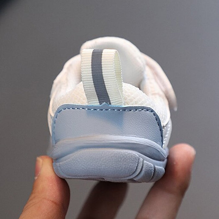 Ember – Zapatos minimalistas para bebés: flexibles y seguros
