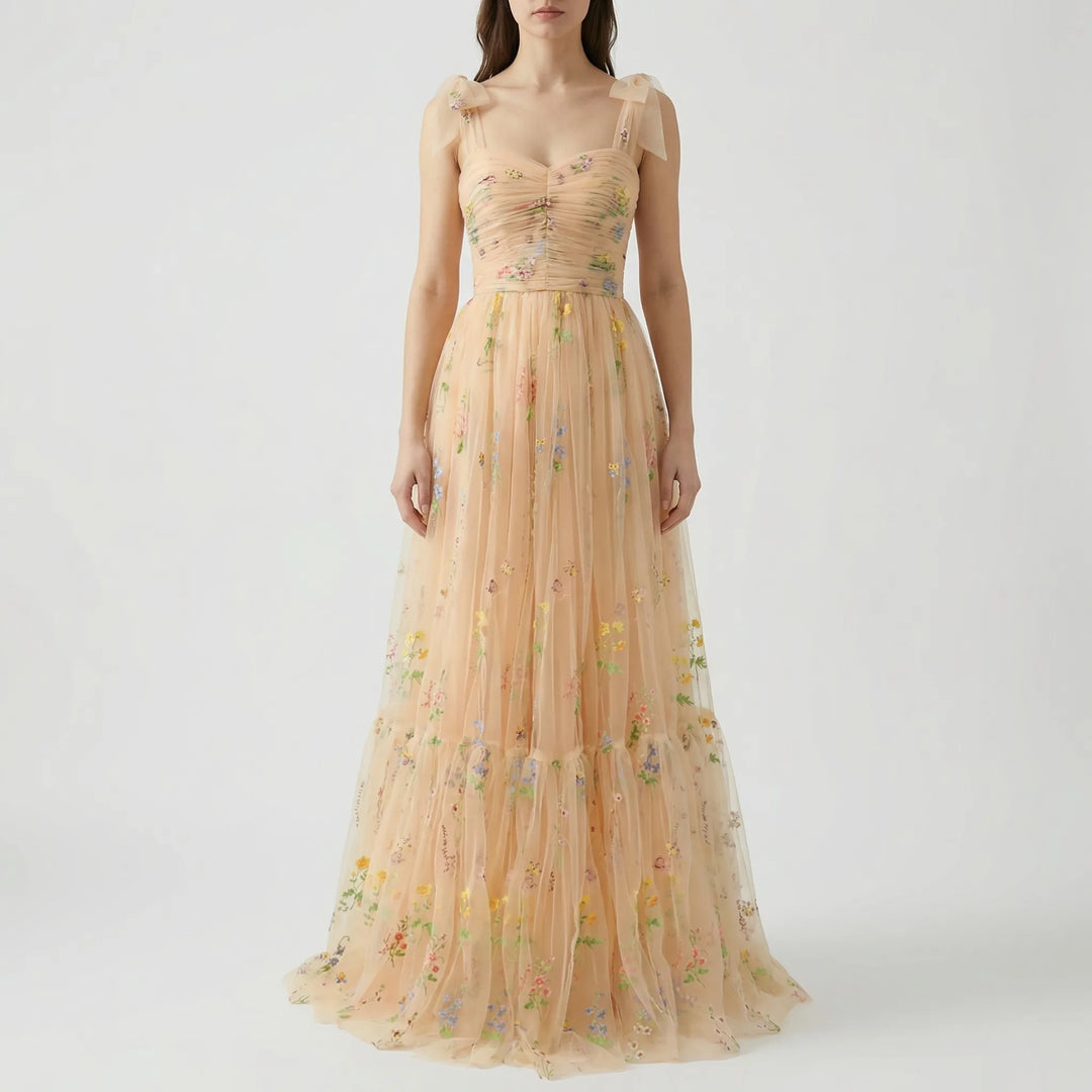 Tullevara - Vestido de gala de tul bordado