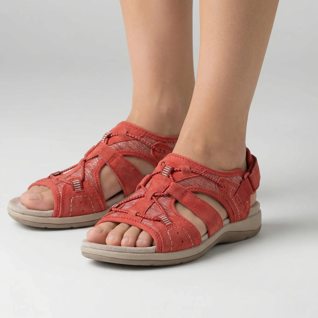 Wedgella - Sandalia de cuña ajustable con triple tira