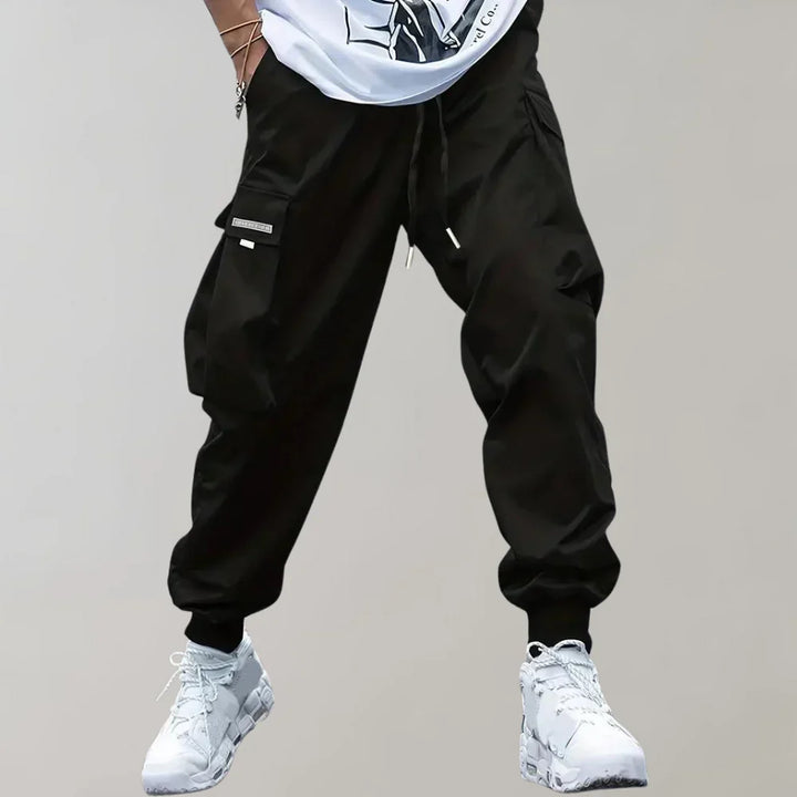 Pantalones cargo elegantes para hombre con un corte cómodo y un diseño funcional