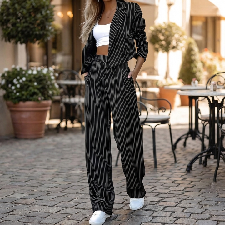 Conjunto Elegante de Dos Piezas para Mujeres