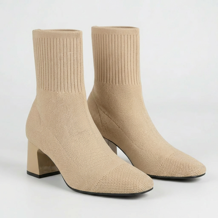 Bota de calcetín de punto con tacón cuadrado