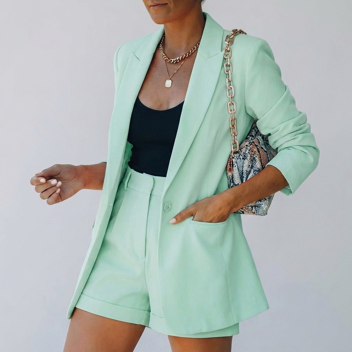 Conjunto Blazer Chic Shorts para Mujeres