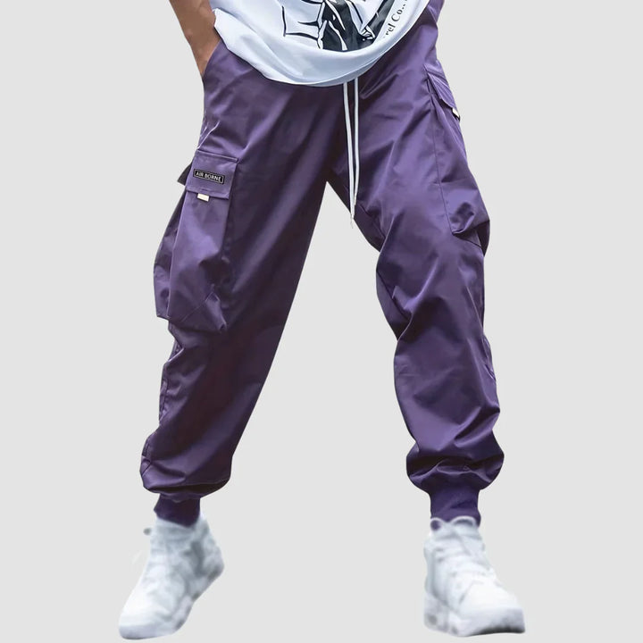 Pantalones cargo elegantes para hombre con un corte cómodo y un diseño funcional